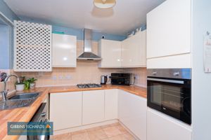 Kitchen- click for photo gallery